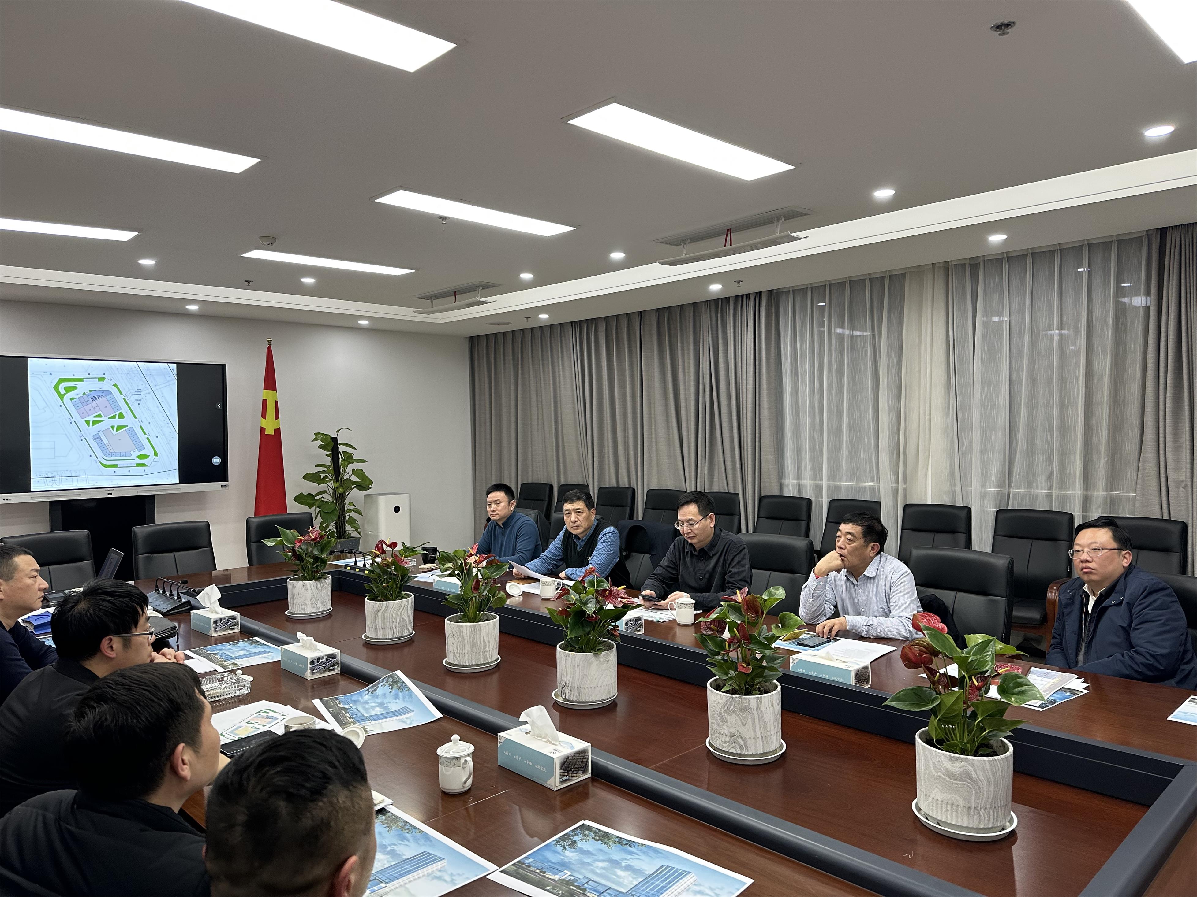 图1-2、范世宏出席头桥会议.jpg